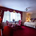 Ardboyne 4* Navan