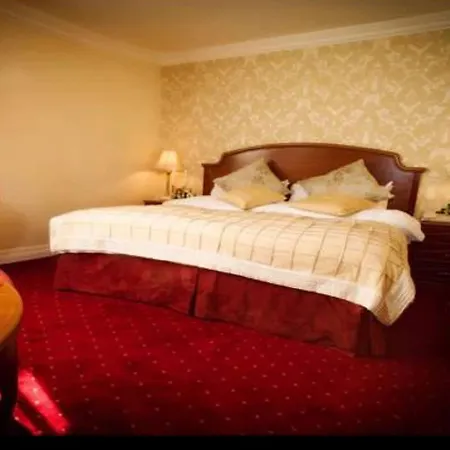 Ardboyne Hotel