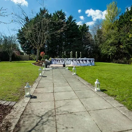 Hotel Ardboyne 4*