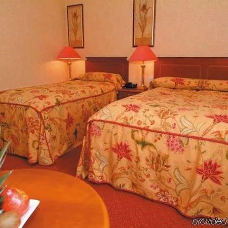 Hotel Ardboyne 4*