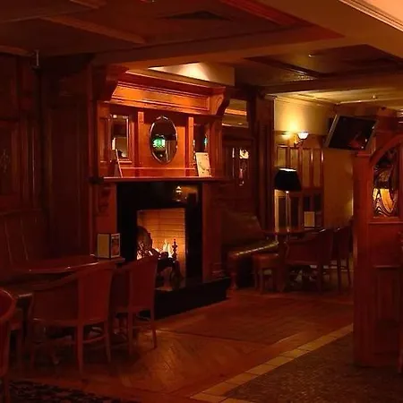 Ardboyne 4*