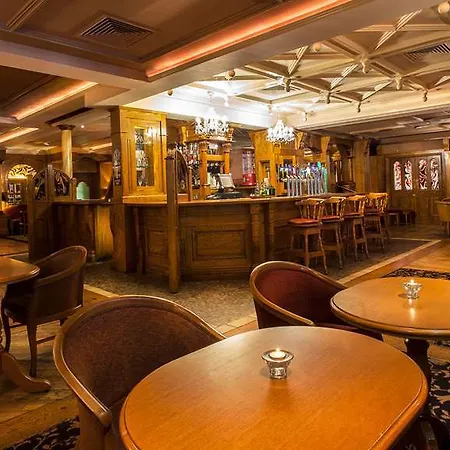 Ardboyne Hotel